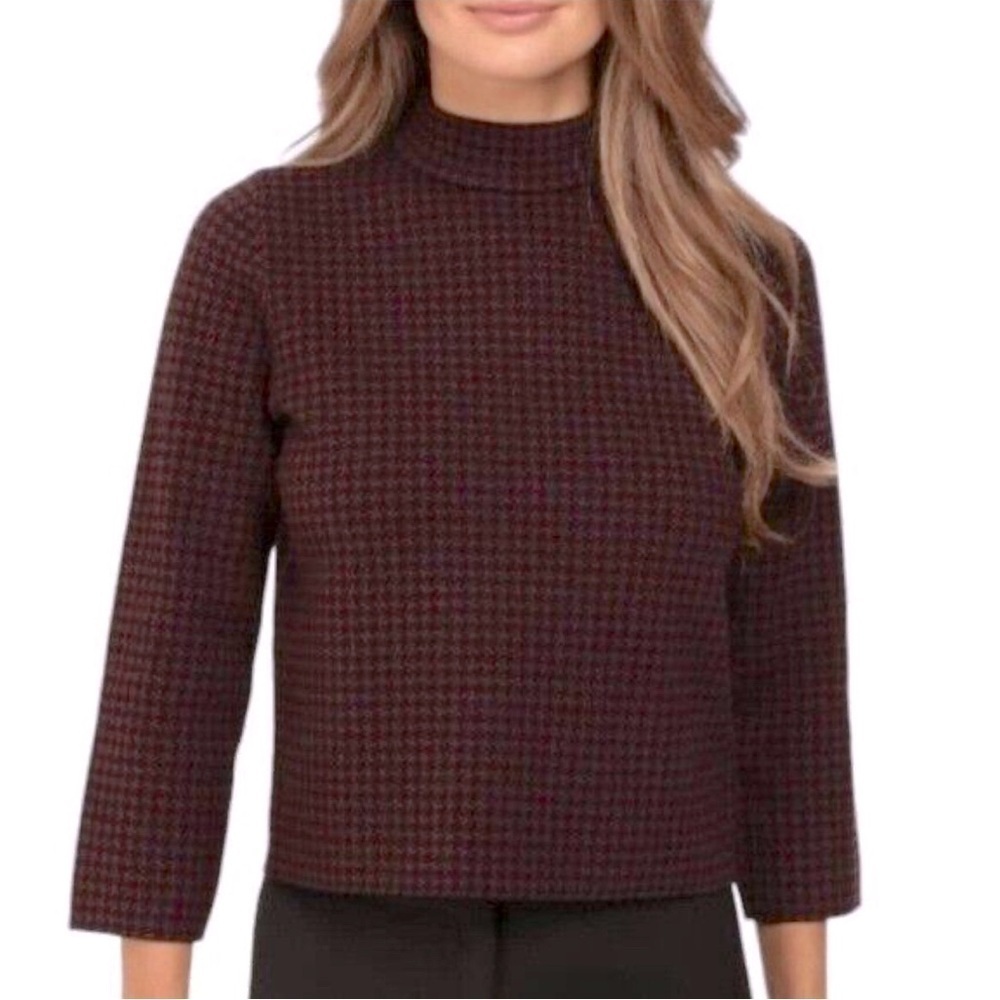 Theory Harmona Houndstooth Printed
Burgundy Wool Mock Neck Top Sweater